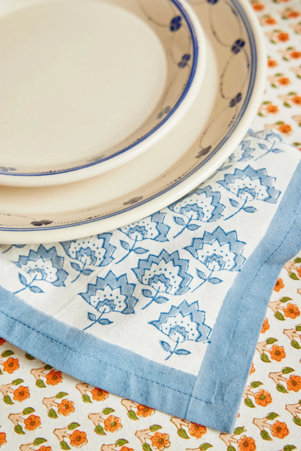 Blue Fan Flower Napkin Set