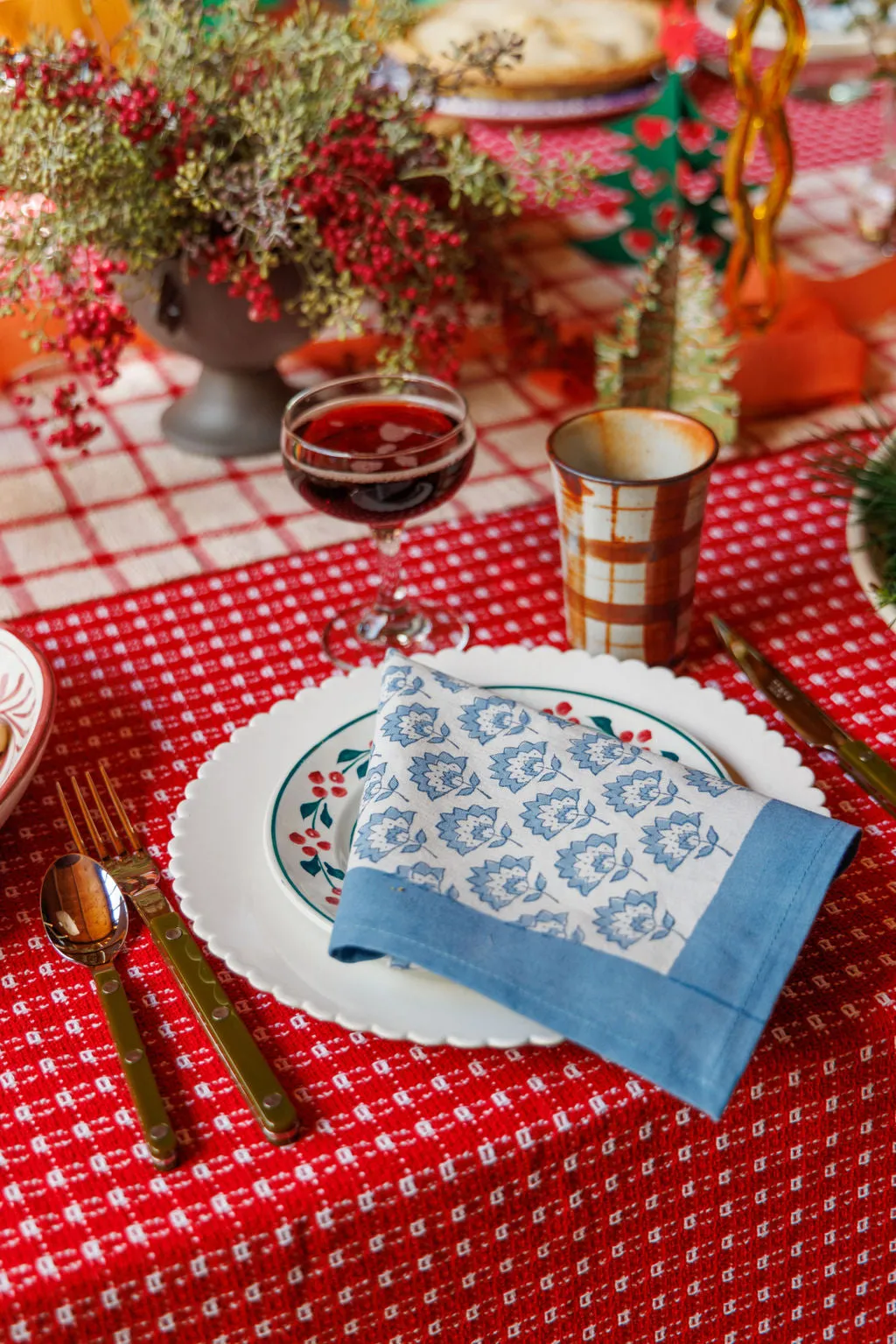 Blue Fan Flower Napkin Set