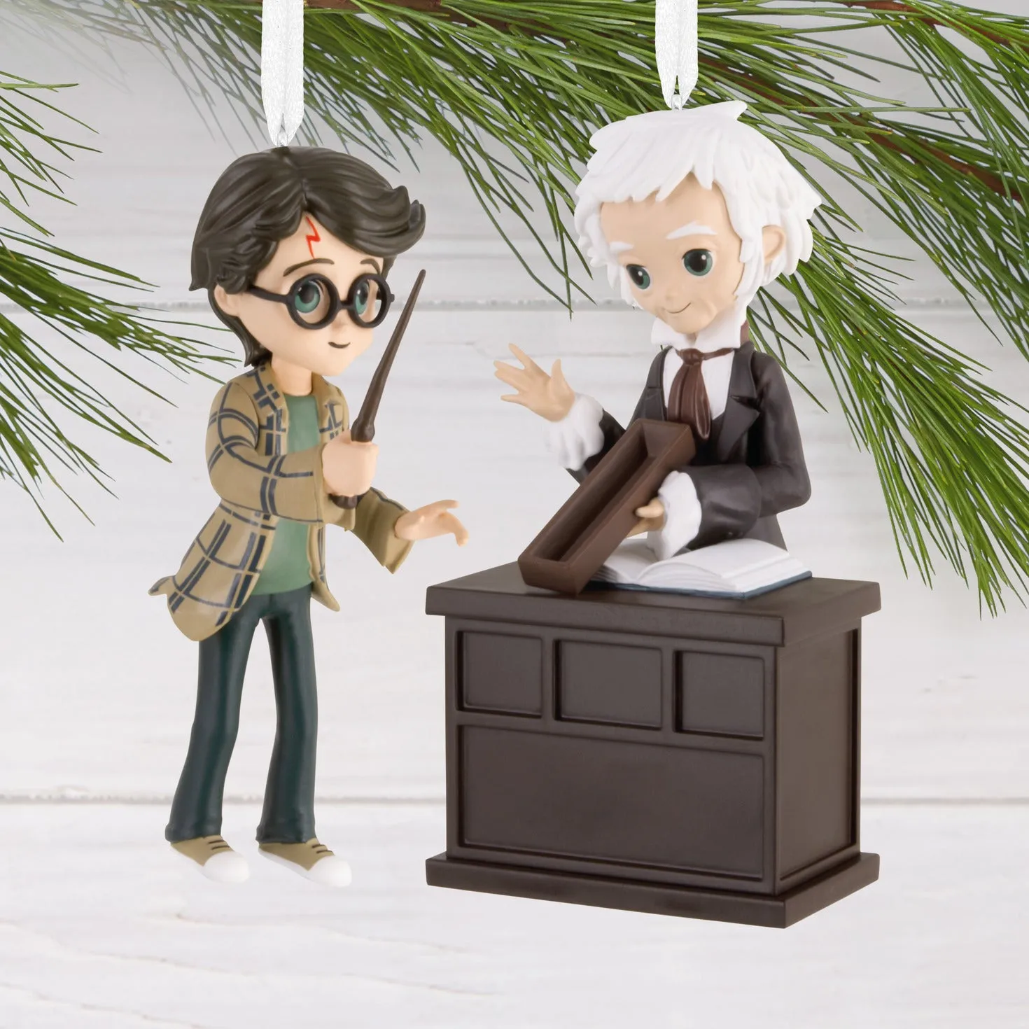 Hallmark Christmas Ornaments - Harry Potter and Ollivander, Set of 2