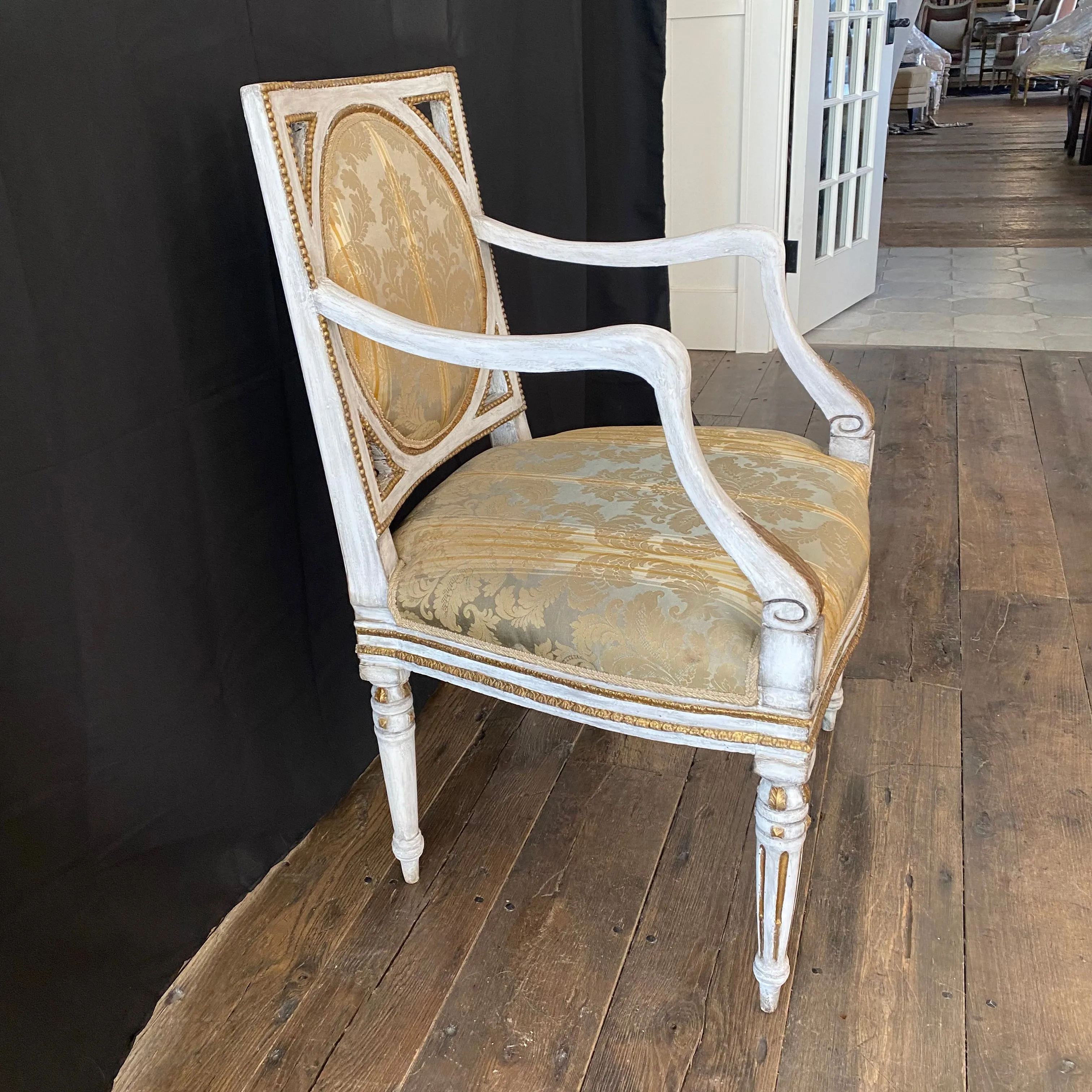 Italian 18th Century Neoclassical Salon Set: Sofa and Pair of Fauteuils or Armchairs Set Louis XVI Style - Museum Quality