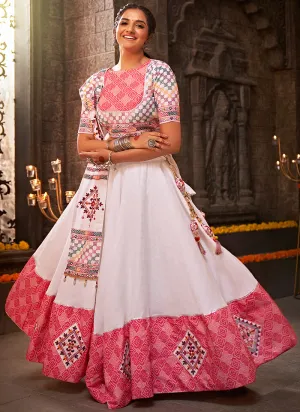 White And Pink Kutchi Embroidered Rajwadi Chaniya Choli